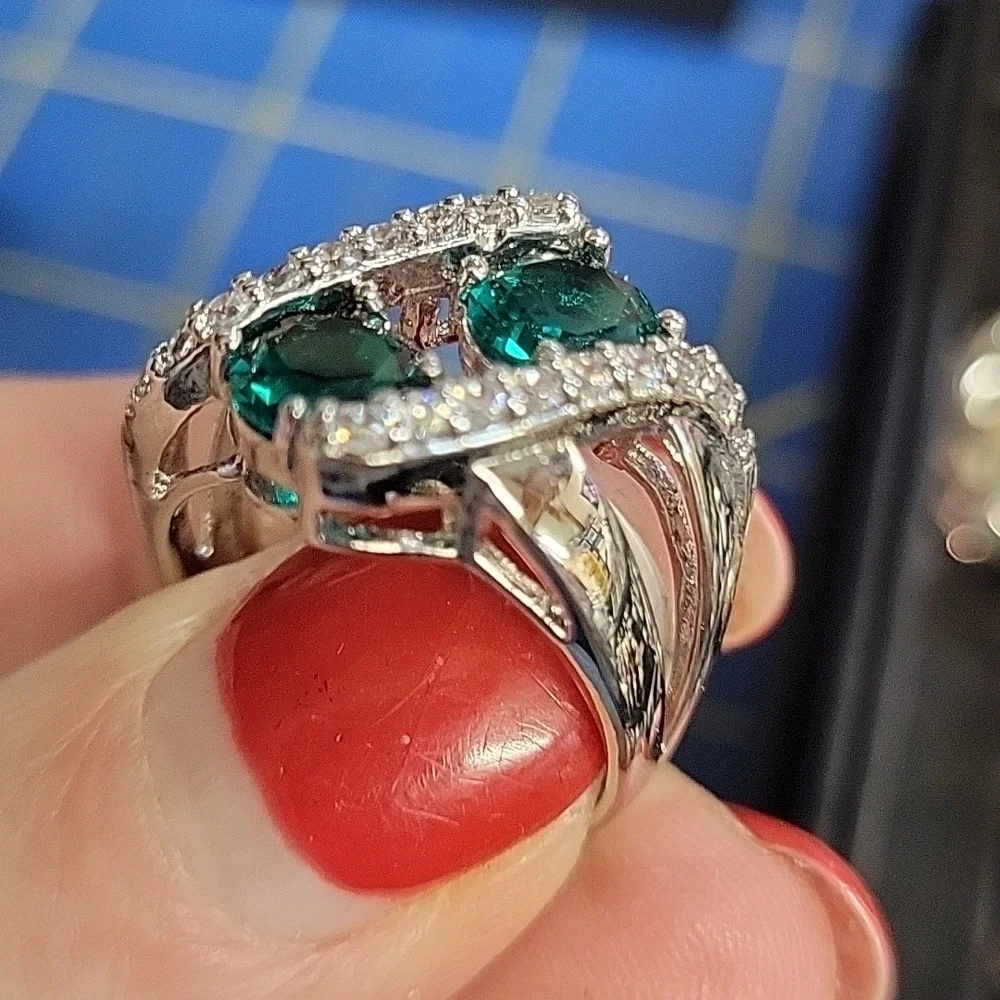 Felts Fun Finds emerald rhinestone